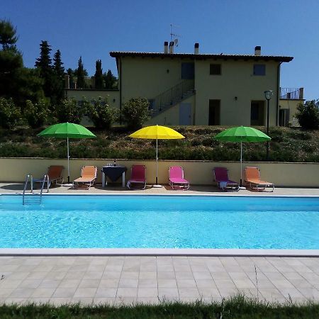 Agriturismo Terra Dei Falchi Castilenti Kültér fotó