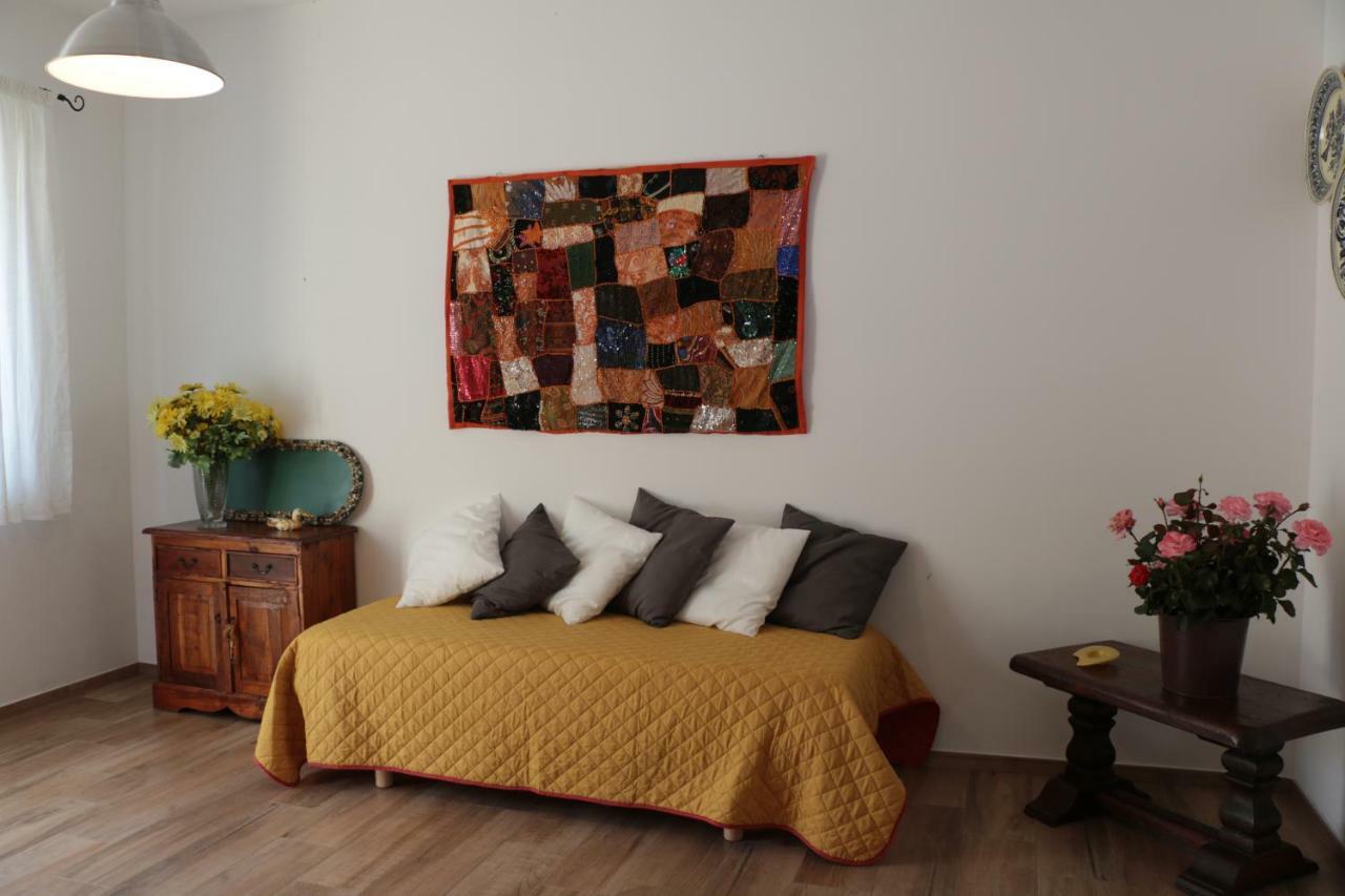 Agriturismo Terra Dei Falchi Castilenti Kültér fotó